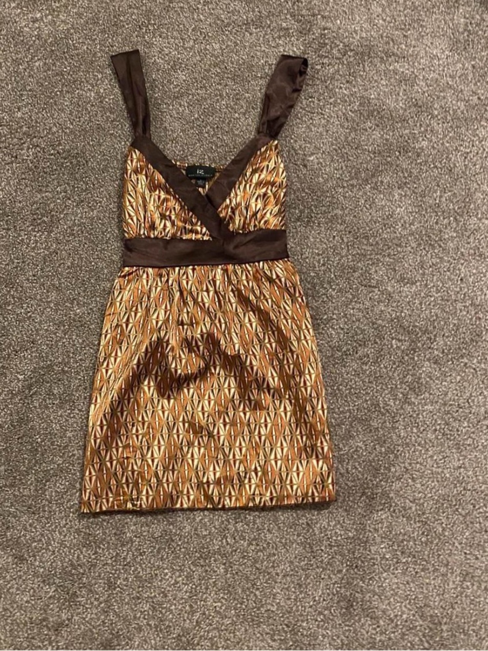 Byer California Brown & Gold Geometric Sleeveless Top